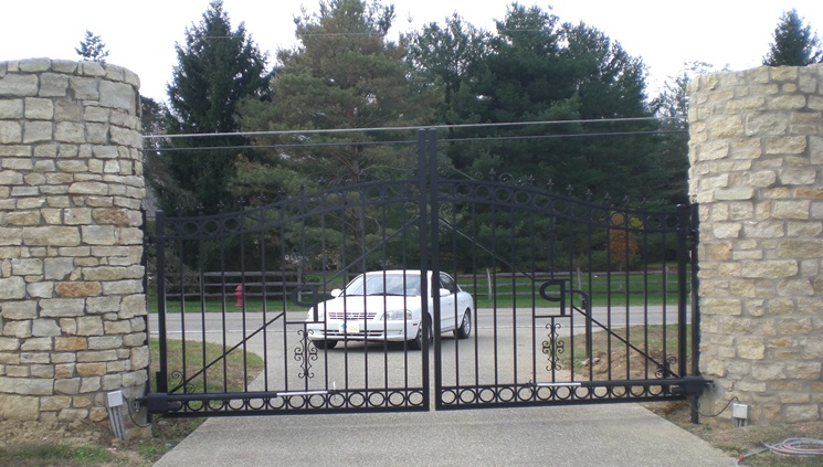 Top 4 Expert Custom Driveway Gate Services in Columbus, OH Top 4 Expert Custom Driveway Gate Services in Columbus, OH